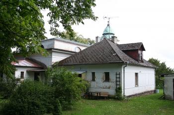 Farní budova a sbor od severozápadu ( © Ivan Grisa 06/2009)