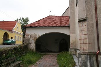 Západní předsíň od jihu ( © Ivan Grisa 06/2009)