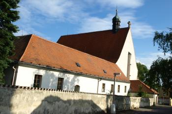klášter od severozápadu ( © Milan Caha 07/2009)