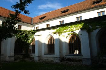 rajský dvůr ( © Milan Caha 07/2009)