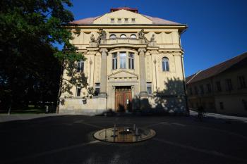 obecní dům (© Tomáš Berka, 09/2008)