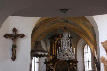 Klenba presbytáře od západu ( © Ivan Grisa 04/2010)