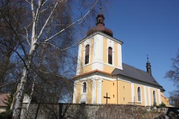 Kostel od jihozápadu ( © Ivan Grisa 04/2010)