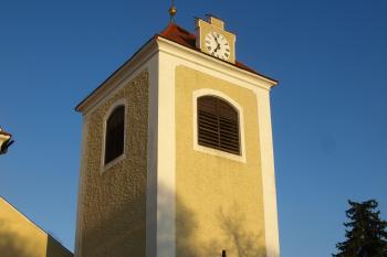 zvonice od západu ( © Milan Caha 05/2010)