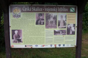 Vojenský hřbitov u České Skalice - Infotabule naučné stezky (© Ivo Rozehnal, 07/2009)