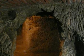 podzemní chodba znojemského podzemí ( © Jan P. Štěpánek 07/2009)