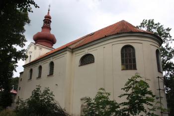 Kostel od jihovýchodu ( © Ivan Grisa 07/2009)