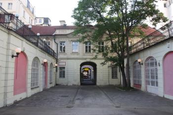 Třetí nádvoří od jihu ( © Ivan Grisa 07/2009)