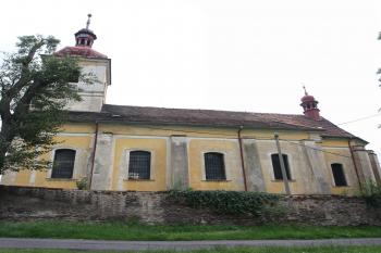 Kostel od jihu ( © Ivan Grisa 07/2009)