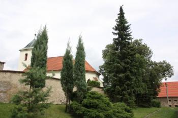 Kostel od jihovýchodu ( © Ivan Grisa 07/2009)