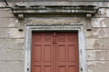 Východní boční portál ( © Ivan Grisa 08/2009)