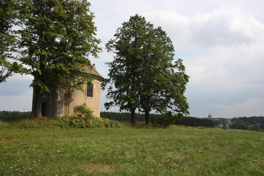 kaple sv. Kříže, Bolestné Matky Boží a apoštola Ondřeje