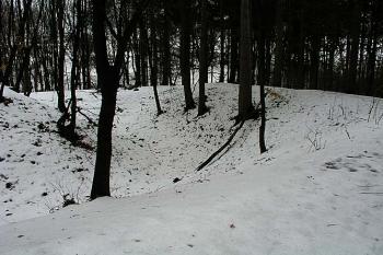 Příkop ( © Roman Řezáč 01/2004)