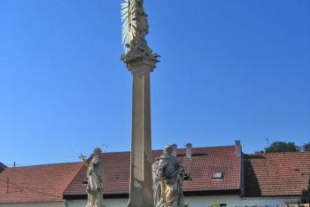 Mariánský sloup. ( © Pavel Vítek 07/2009)
