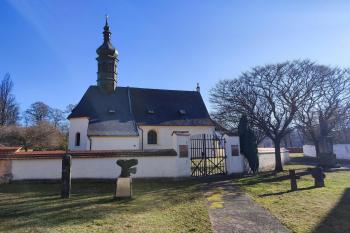 Královské Poříčí-kostel (© Alexej Kokorev 02/2022)