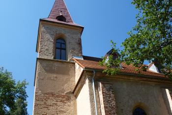 pohled od jihozápadu ( © Milan Caha 08/2009)