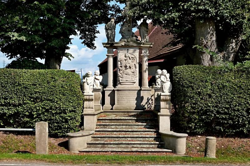 sousoší Kalvárie se schodištěm