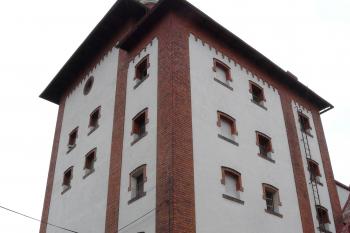 Benediktinský pivovar; Broumov - Olivětín (© Tomáš Marek, 07/2011)