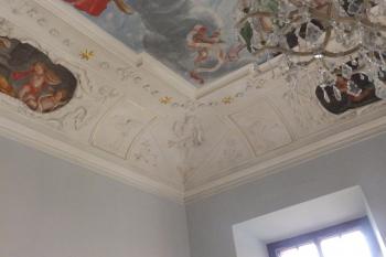 Fresky v I. patře (© Johannes Cladis, 06/2015)