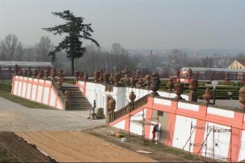 Nový kabát ( © Petr Turyna 04/2004)