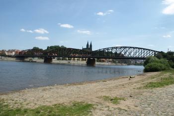  ( © Milan Caha 08/2009)