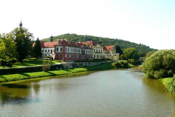 Celkový pohled od severovýchodu (© Jiří Cukr, 09/2014)
