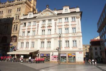 průčelí z Václavského náměstí ( © Milan Caha 08/2009)