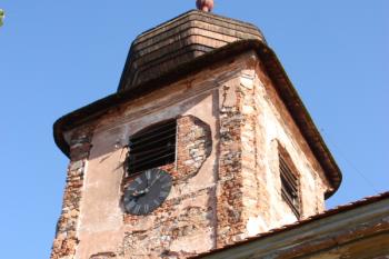 Věž od jihovýchodu ( © Ivan Grisa 08/2009)