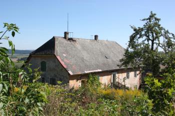 Bývalá fara od jihozápadu ( © Ivan Grisa 08/2009)