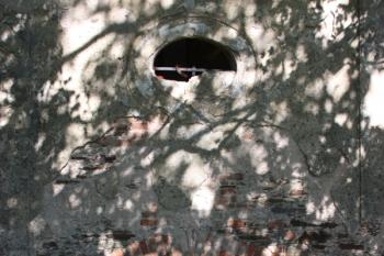 Západní stěna věže ( © Ivan Grisa 08/2009)