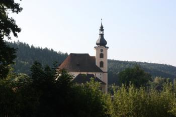 Kostel od severu ( © Ivan Grisa 08/2009)