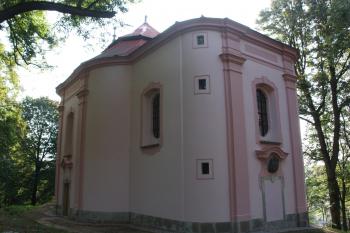 Kostel od severozápadu ( © Ivan Grisa 08/2009)