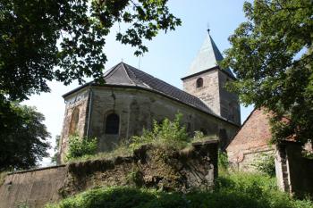 Kostel od severovýchodu ( © Ivan Grisa 08/2009)