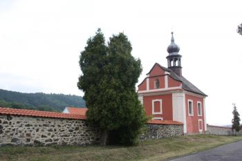 Kaple od západu ( © Ivan Grisa 08/2009)