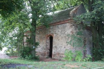 Kostel od severozápadu ( © Ivan Grisa 08/2009)