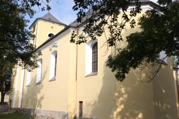 Kostel od jihovýchodu ( © Ivan Grisa 08/2009)