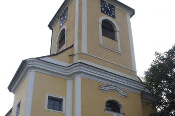 Kostel od západu ( © Ivan Grisa 08/2009)