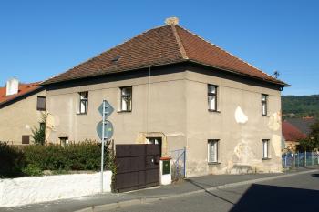 bývalá synagoga v Mníšku ( © Milan Caha 08/2009)