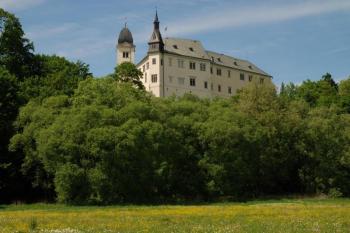 Rohozec od Jizery (© Jiří Holub, 05/2011)