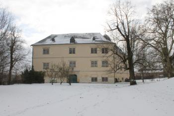 hrady.cz (© Vlastislav Mareček, 12/2013)