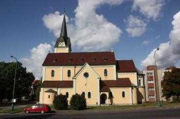 Kostel od východu ( © Ivan Grisa 08/2009)