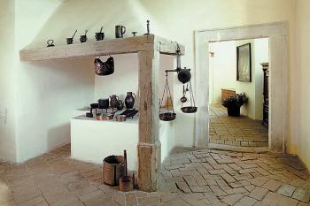 černá kuchyně (© Jiří Holub, 07/2008)