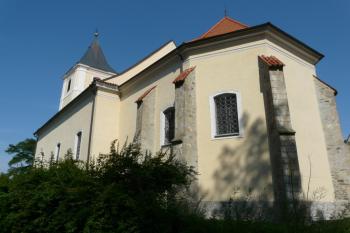 kostel Nanebevzetí Panny Marie (© Jaroslav Šefčík, 08/2009)