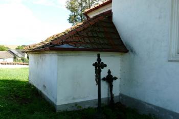 kostel Panny Marie a sv. Václava (© Jaroslav Šefčík, 08/2009)