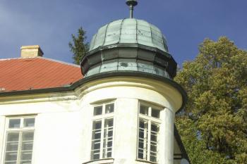 rohový arkýř z roku 1919 ( © Milan Caha 08/2007)