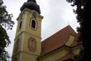věž z roku 1727 ( © Milan Caha 08/2007)
