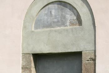 románský portál ( © Milan Caha 08/2009)