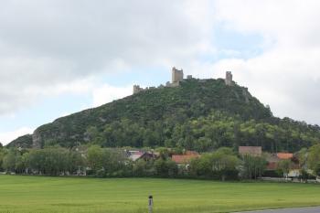 Hrad od severozápadu (© Luděk Vláčil 05/2019)