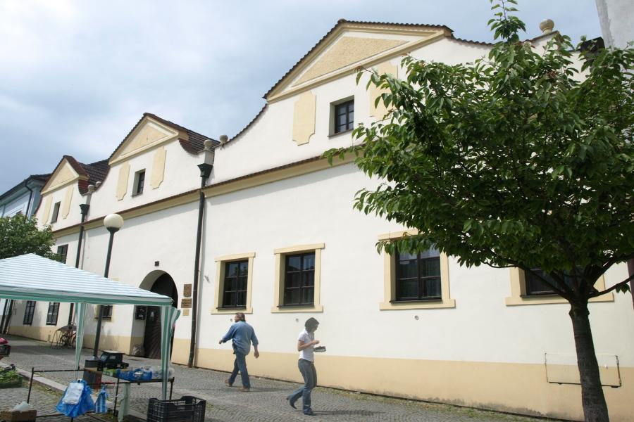 Poštovský dům