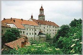 Náchodský zámek (2002 ©Radek Hrdina Jr)